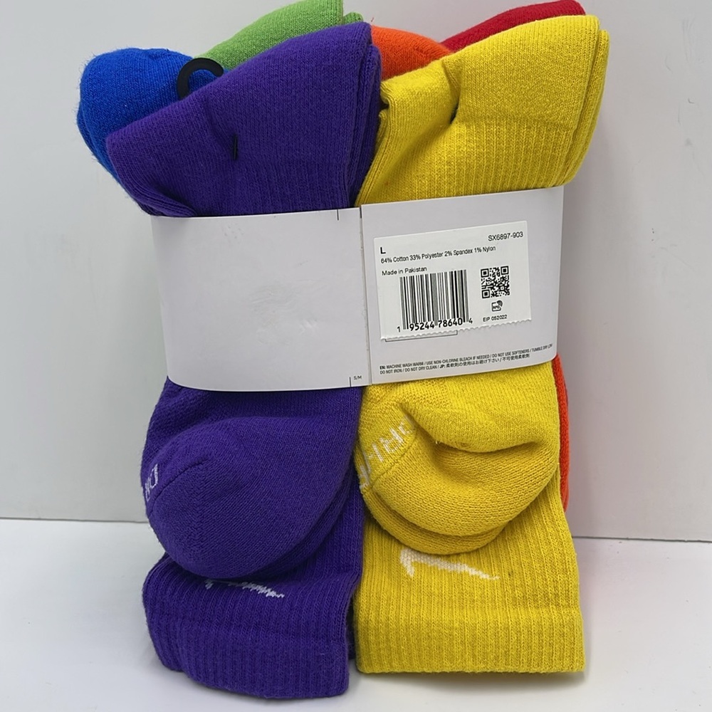 Nike Everyday Plus Cushioned
Training Crew Socks (6 Pairs) - Picture 4 of 16